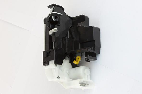 Замок передніх пасажирських дверей GP GP51843470 ціна, від 19.00 USD