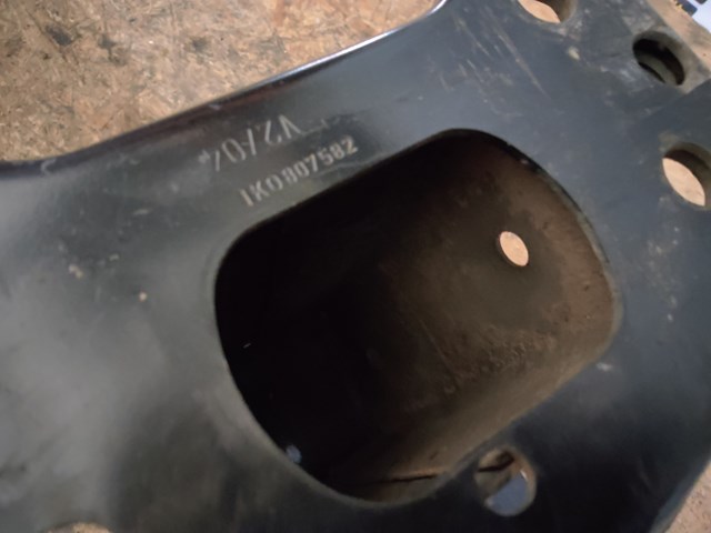 1K0807582 VAG 