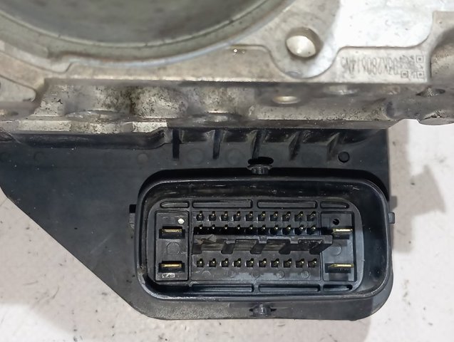 Купити 1338004451 Mazda Гідроблок АБС