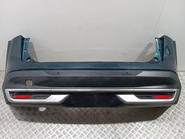 Задній бампер 850226UA0H Nissan/Infiniti