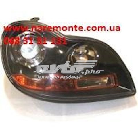 Фара права 1701052180 Geely