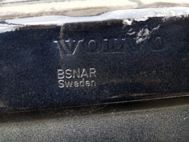 Двері передні, праві Volvo 32228849 ціна, від 681.05 USD