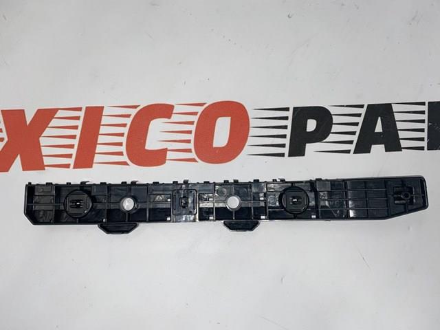 852216RR0A Nissan/Infiniti Направляюча заднього бампера, ліва