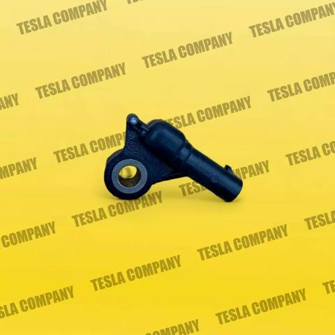 103758800A Tesla Датчик подушки безпеки