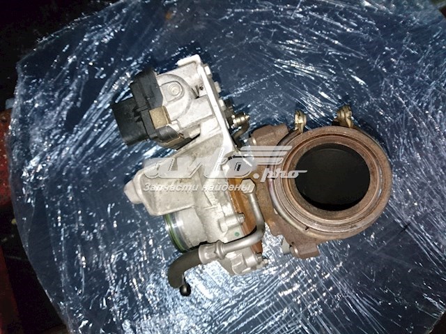 Купити 11657799758 BMW Турбіна