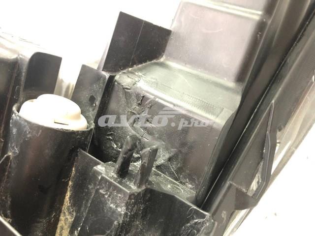 Фара права KB8A51031D Mazda