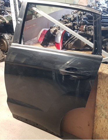 67550TX4A90ZZ Honda Двері пасажирськи задні ліві