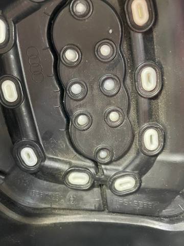  VAG 62670230