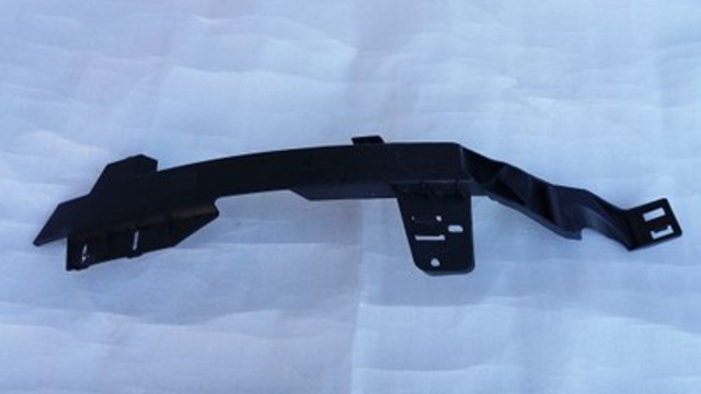 Кріплення бампера General Motors 13347146 ціна, від 7.99 USD