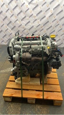 Купити D20AA Suzuki Двигун