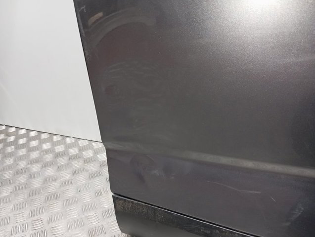 Купити H01006UAMA Nissan/Infiniti Двері праві передні