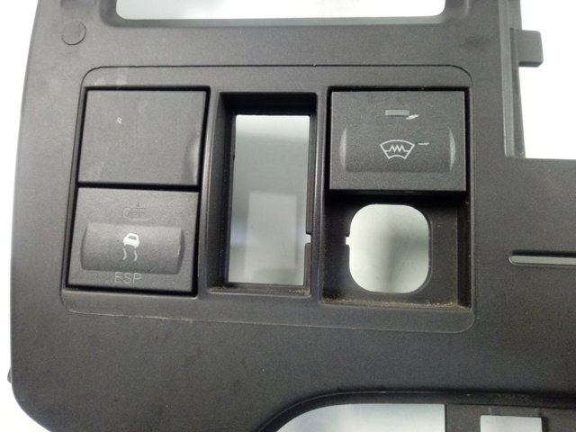 6C11V047A04 Ford 