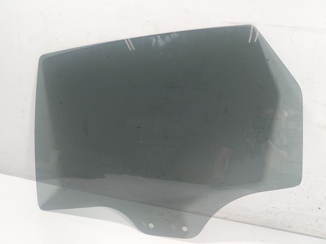 Скло задньої двері правої GS2838D304 XYG