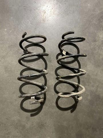 Пружина передня Nissan/Infiniti 540105SA1B ціна, від 63.33 USD