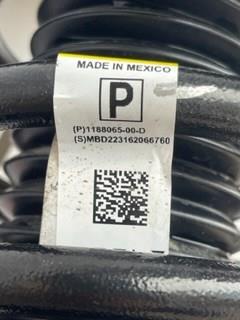 Купити 118836800F Tesla Амортизатор передній, правий