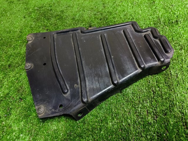  Mitsubishi MR479040 ціна, від 4.23 USD