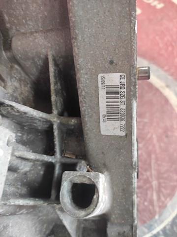 Коробка передач 8200133311 Renault (RVI)