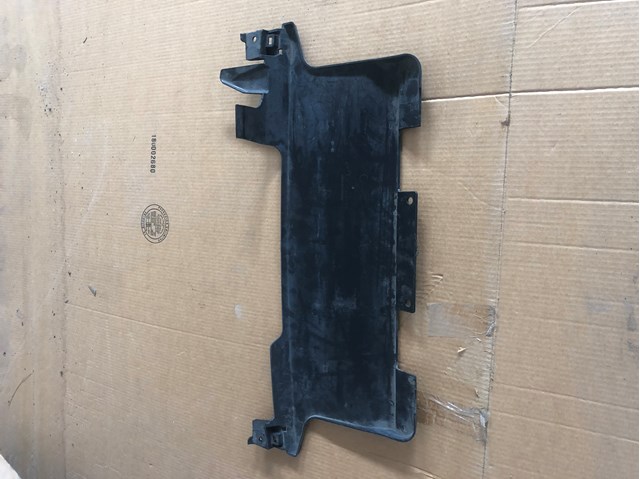  DK6217F846AC Land Rover