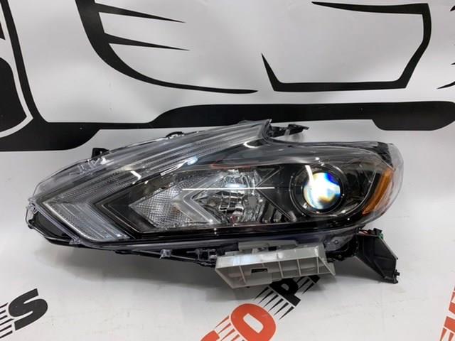 Фара дальнього світла в зборі Nissan/Infiniti 260609HS3B ціна, від 541.05 USD