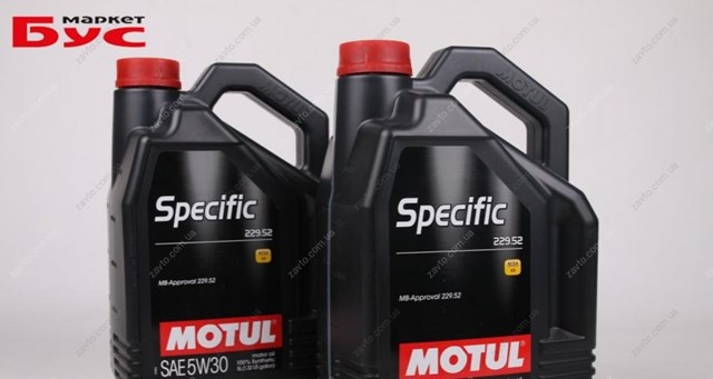 Моторна олива Motul 843651