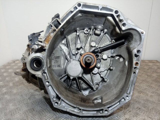 Коробка передач TL4A027 Renault (RVI)