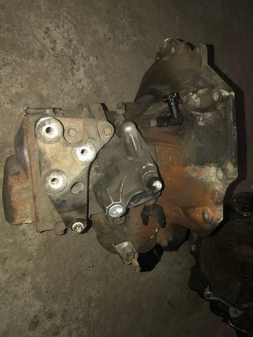 Купити 90400206 General Motors Ручна коробка передач