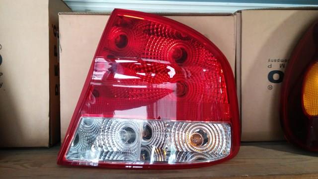 Задні ліхтарі Depo/Loro/Abakus FP1703F4E ціна, від 49.40 USD