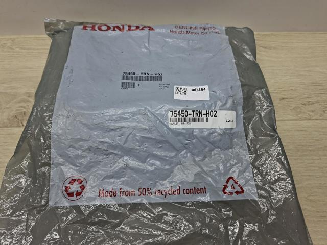  Honda 75450TRNH02 ціна, від 23.15 USD