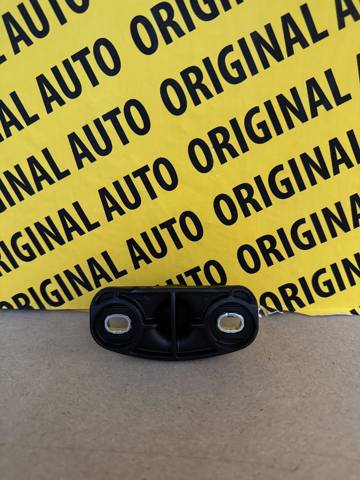 PX2815241 Mazda Подушка радіатора охолодження, верхня