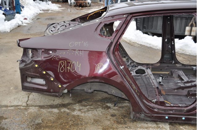 71504D5C00 Hyundai/Kia Крило заднє праве