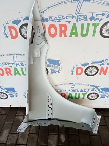 Крило переднє ліве C2D33153 Jaguar