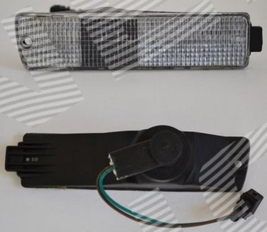 Поворотник правий Signeda ZVW1607CKR ціна, від 3.65 USD