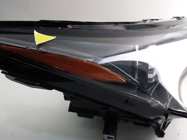 Фара правая Toyota 8114578060 ціна, від 109.75 USD