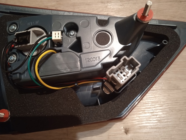  FPS FP2817F6P