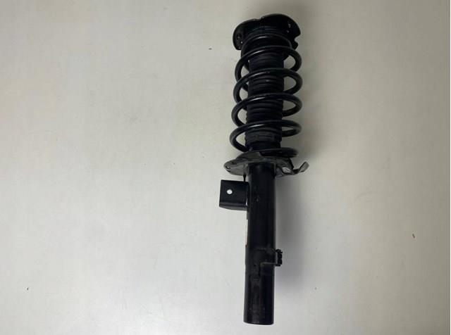 Купити LR114048 Land Rover 