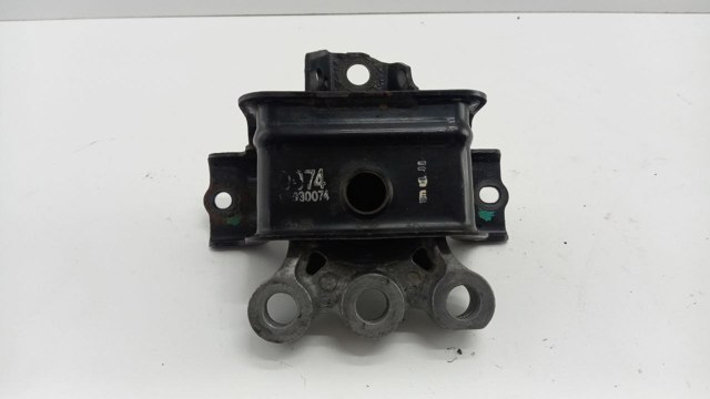 Подушка (опора) двигуна, права верхня 95930074 Opel