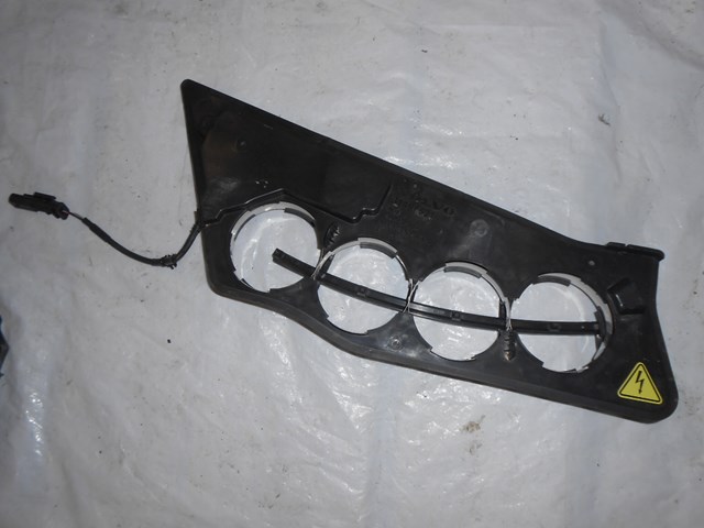 31497531 Volvo 