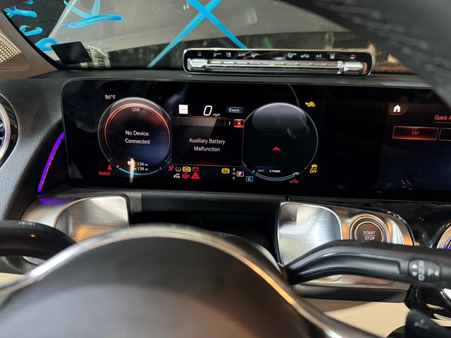 Купити A2479001517 Mercedes Дисплей багатофункціональний