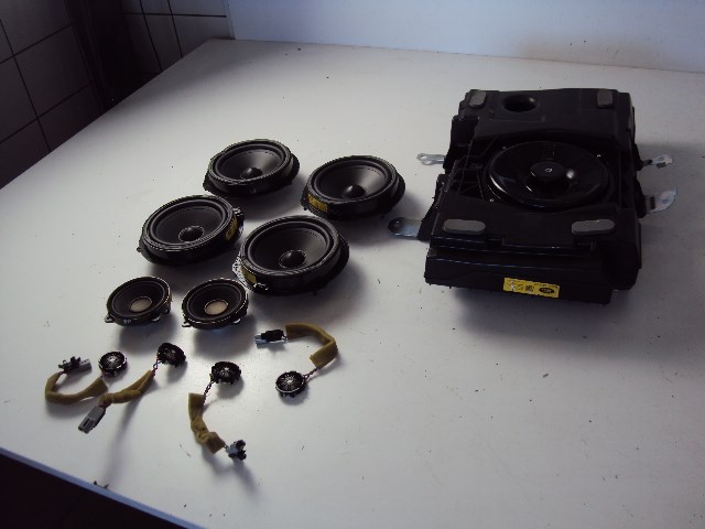  Land Rover BJ3218808EB