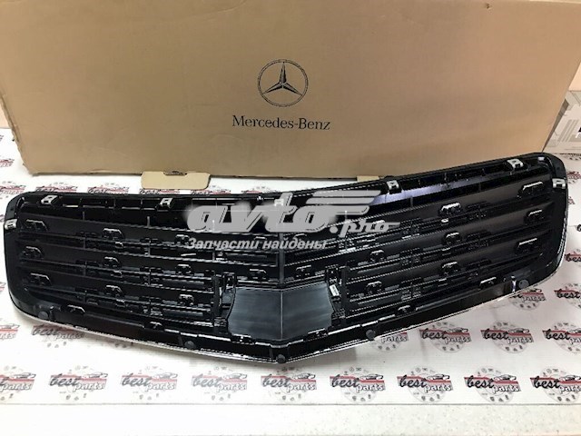 Облицювання радіатора Mercedes A22188006839040 ціна, від 142.62 USD