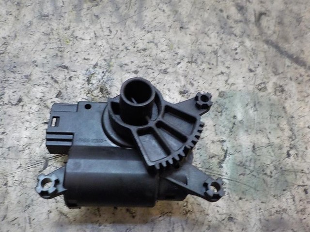  DAT09016 Denso