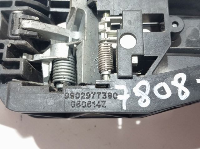 Ручка передньої двері зовнішня ліва Peugeot/Citroen 980297811T ціна, від 38.52 USD