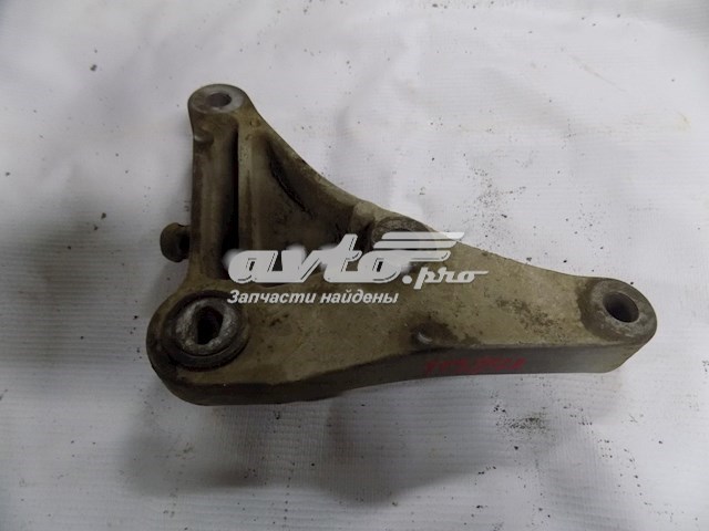 96852643 General Motors Кріплення подушки коробки передач