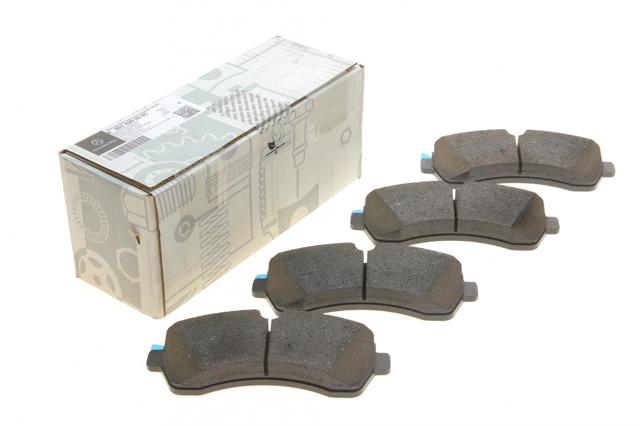 Передні тормозні колодки A9074209901 Mercedes