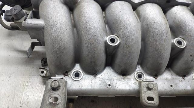 Впускний колектор 1542A080 Mitsubishi