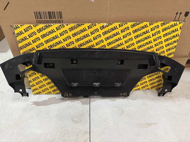 Захист бампера переднього KB7W500S0B Mazda
