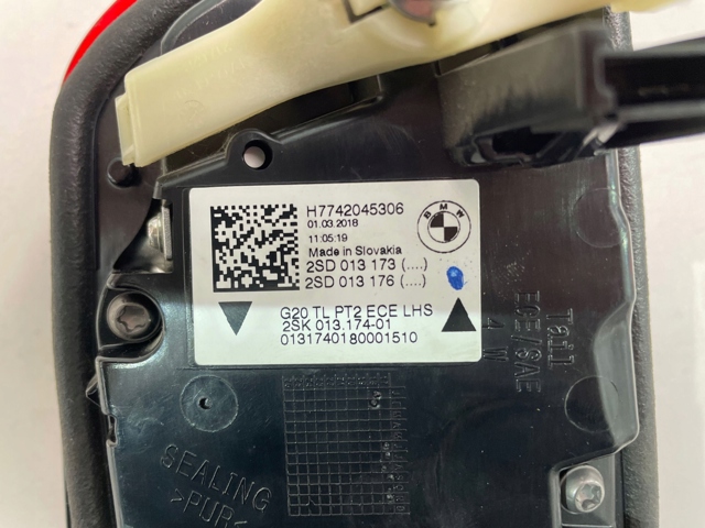 Стоп задній Autotechteile 7026351 ціна, від 110.22 USD