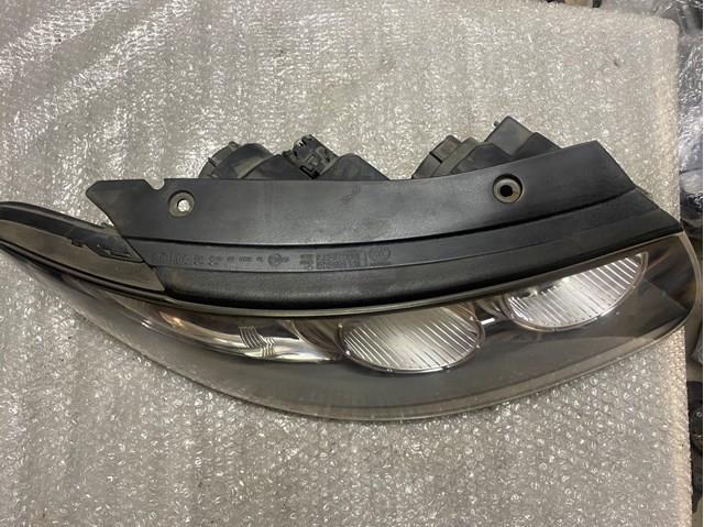 Купити 921022B010 Hyundai/Kia Права блок фара
