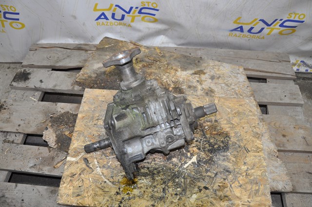 Коробка роздавальна Renault (RVI) 8200988056 ціна, від 307.92 USD