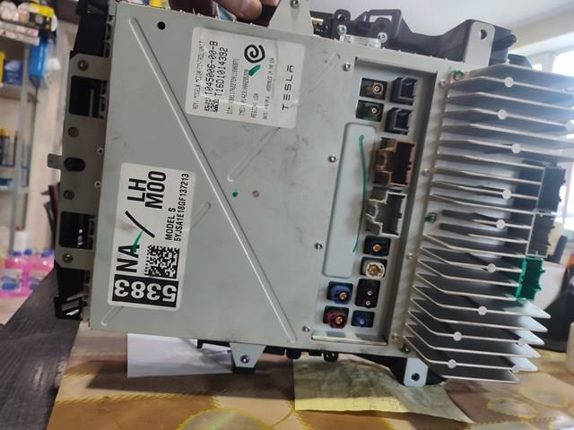 104500600D Tesla Дисплей багатофункціональний